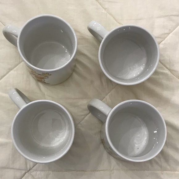 Set of 4 Reindeer Mugs by Sanyei - Picture 3 of 4